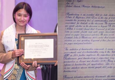 इस लड़की की लिखावट के आगे कंप्यूटर भी फेल, हर कोई मुरीद हो गया इसकी राइटिंग को