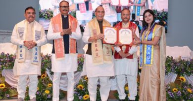 Nation-Building Resolve Echoes at BBAU’s 11th Convocation; Hon’ble Defence Minister Rajnath Singh Shows Students the Path to Success