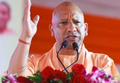 योगी सरकार ने पंचायत सहायकों को दीं कई सौगातें, मानदेय 50% बढ़ा; अब प्रधान-सचिव मनमाने तरीके से नहीं कर सकेंगे नौकरी से बाहर