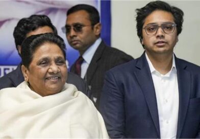 मायावती का बड़ा यू-टर्न, आकाश आनंद की BSP में वापसी; फिर बने राष्ट्रीय संयोजक, ससुर अशोक सिद्धार्थ के संन्यास के बाद बदला फैसला